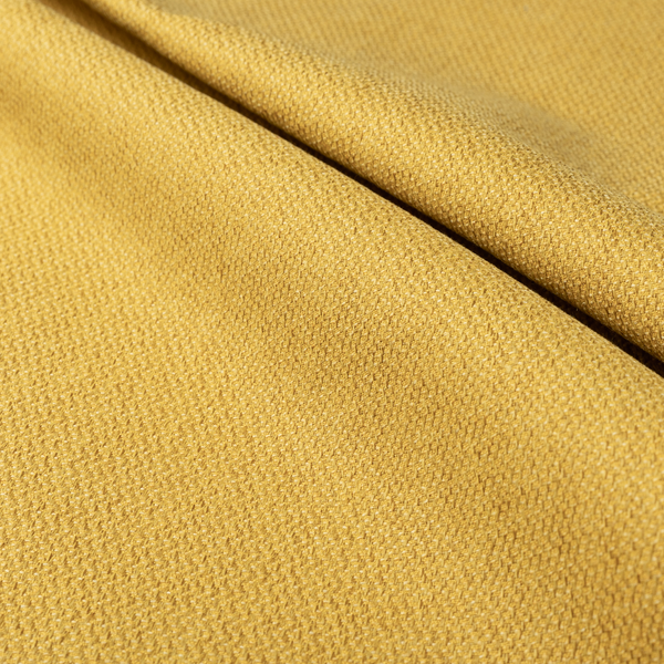 A04364 Yellow