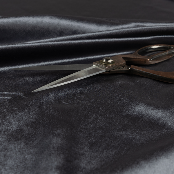 A02658 Graphite Grey