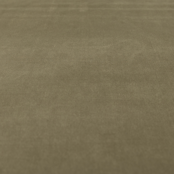 A00250 Green