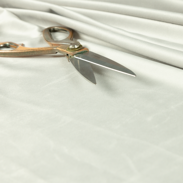 A00179 Silver