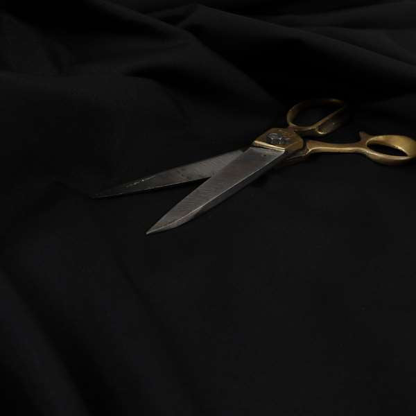 A04894 Black