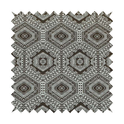 A00185 Brown White