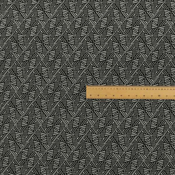 A00042 Black