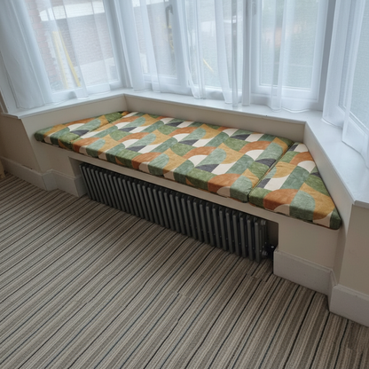 Contemporary 3-piece angled bay window cushion set for modern indoor seating