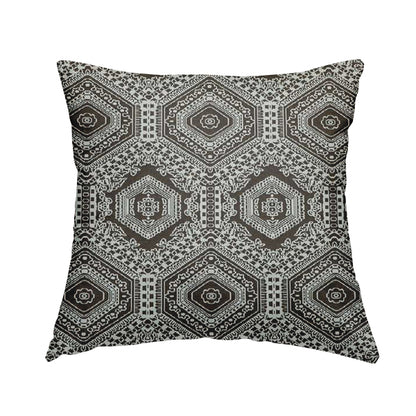 A00185 Brown White