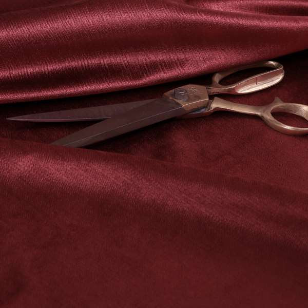 A01573 Red Burgundy