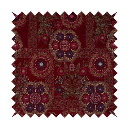 A04923 Red