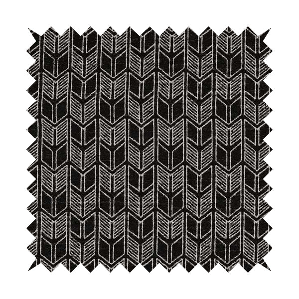 A04840 Black