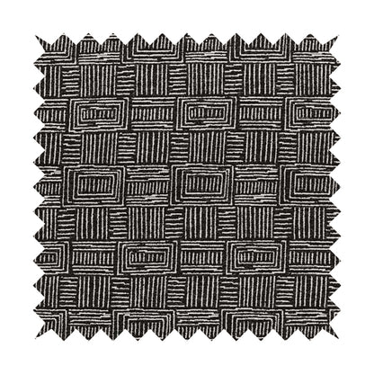 A04828 Black