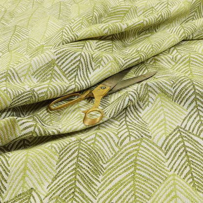 A04870 Green White
