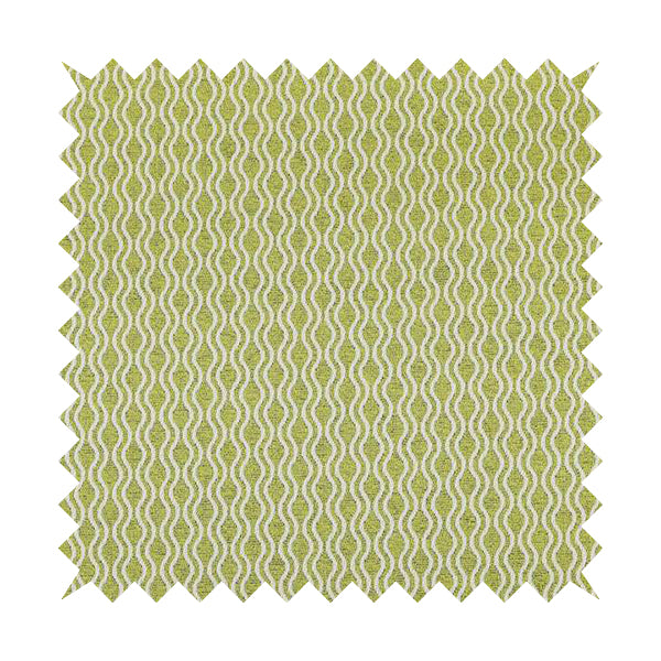 A04827 Green White