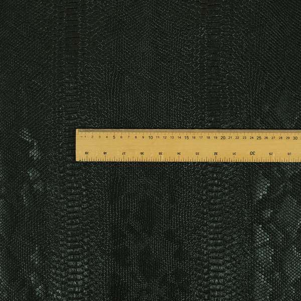 A03717 Black