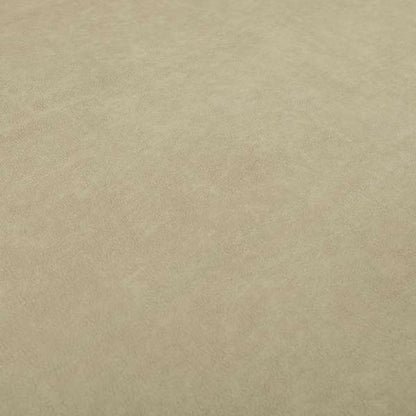 A04724 Beige