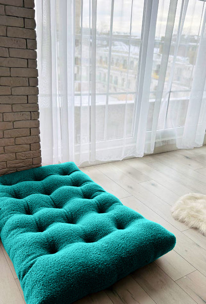 Teddy boucle Tufted floor seating