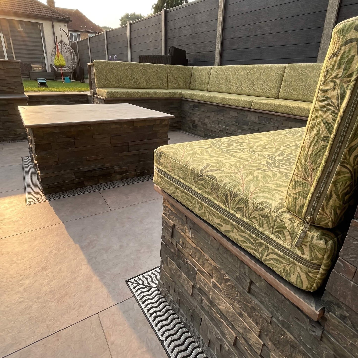 Waterproof Garden Seating Cushions With Contemporary Pattern and High-Density Foam