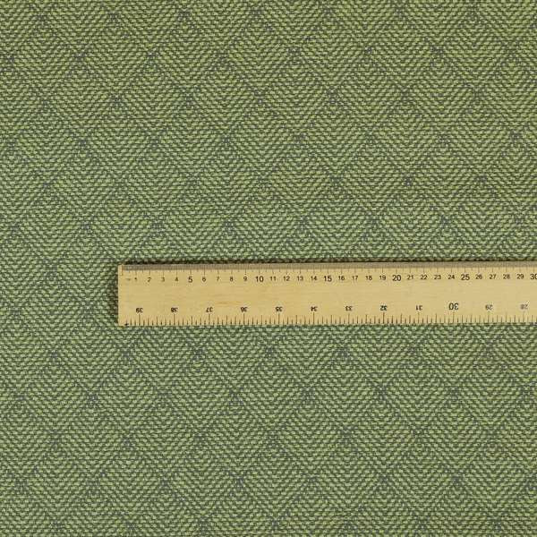 A04596 Green