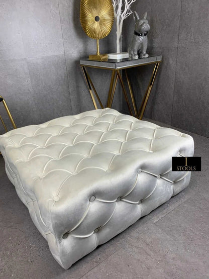 Creamy White Seating bench