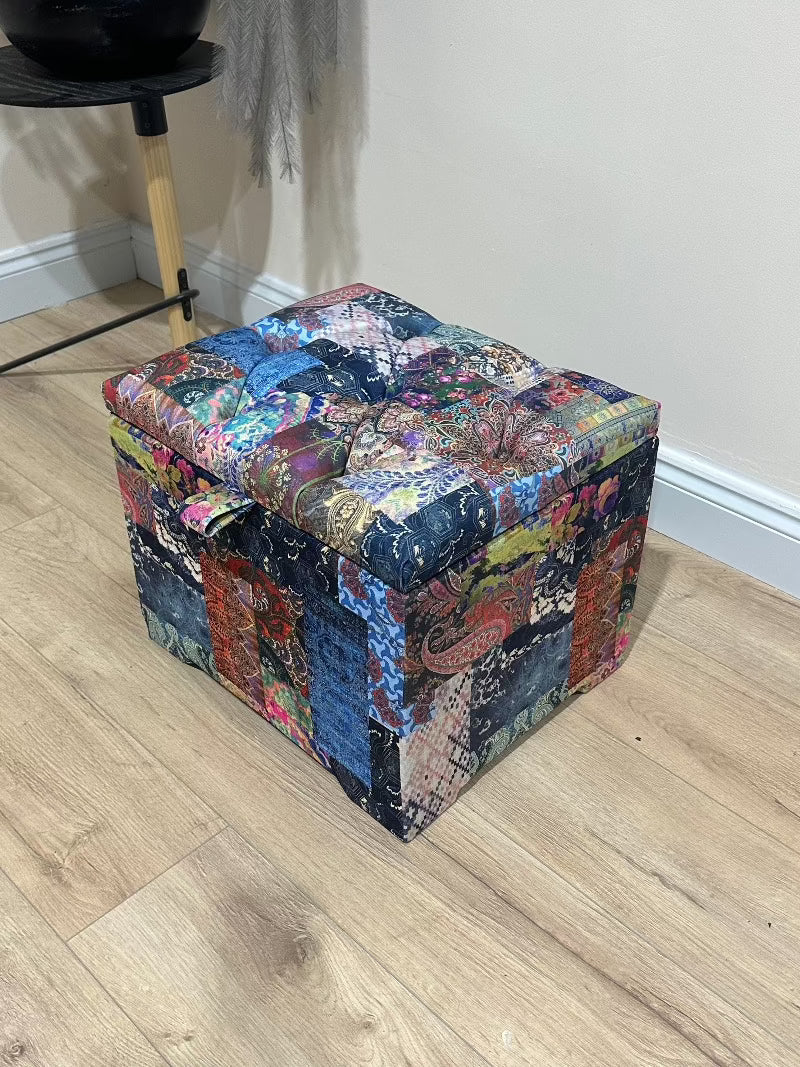 PREMIUM Ottoman footstool