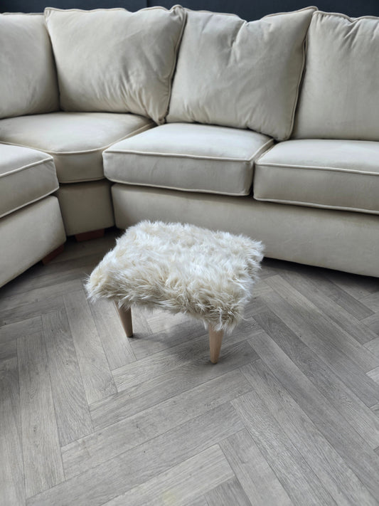 Fluffy teddy footrest pouffe