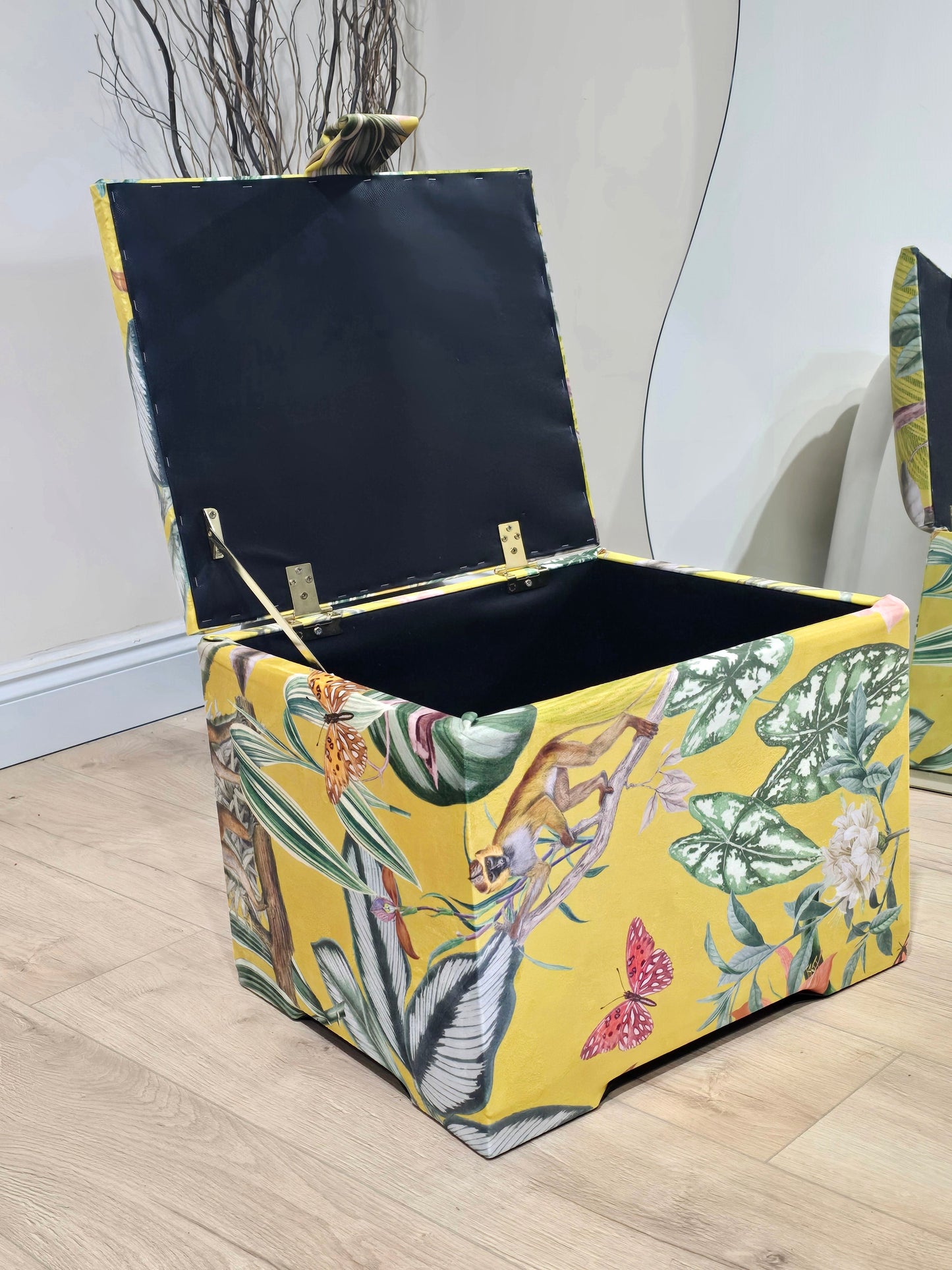 ZEN Small Plain Storage Box floral, Ottoman, deep Storage